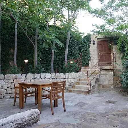 Hotel Esbelli Evi Cave