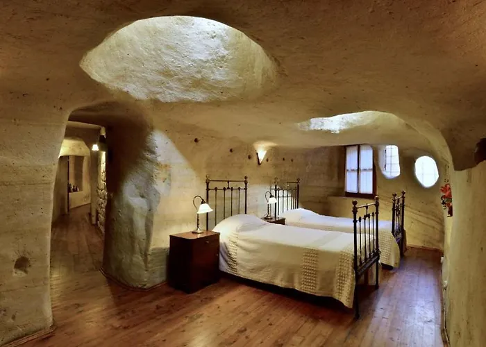 Esbelli Evi Cave Hotel 3*