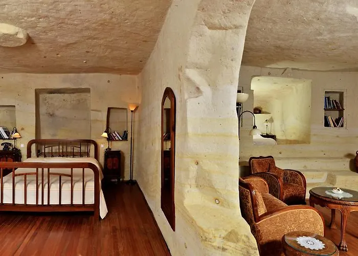 Esbelli Evi Cave Hotel 3*